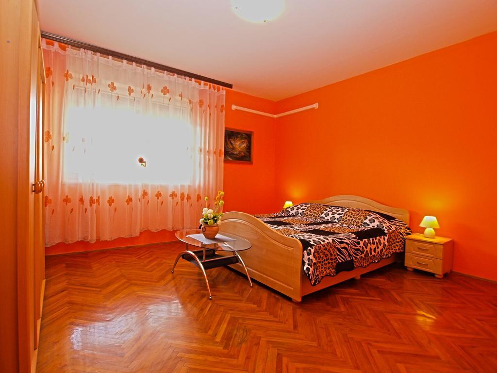 Apartment Snezana 1200 Fazana Exterior photo