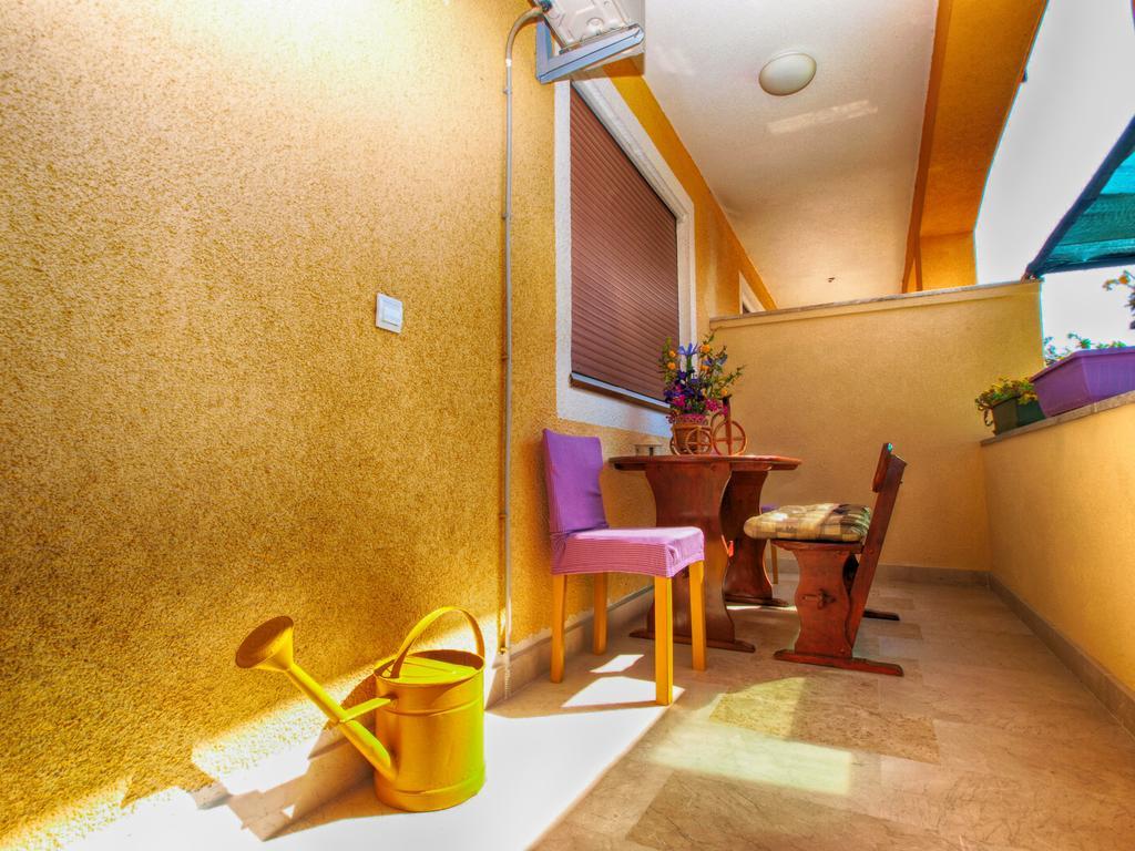 Apartment Snezana 1200 Fazana Exterior photo